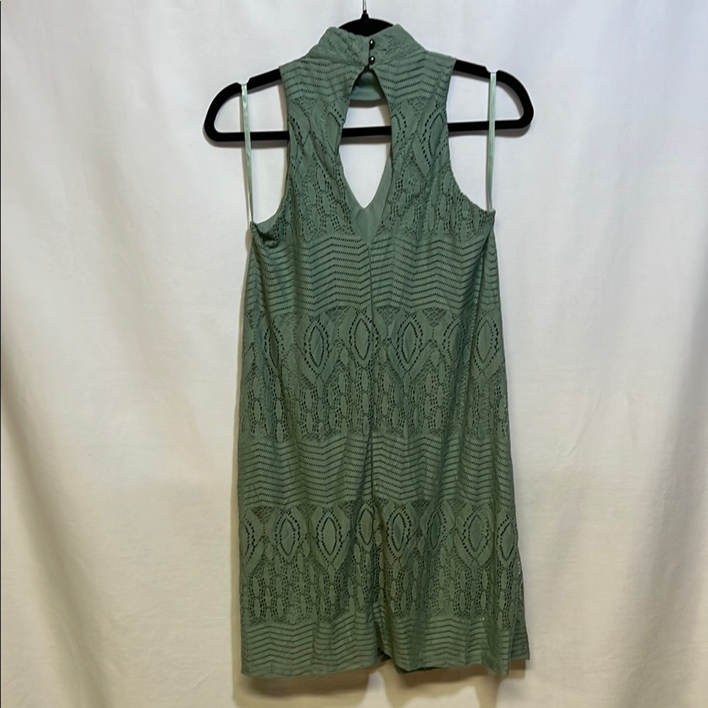 City Studio Green Mini Dress with Halter Neck and Lace Detail - Picture 4 of 4